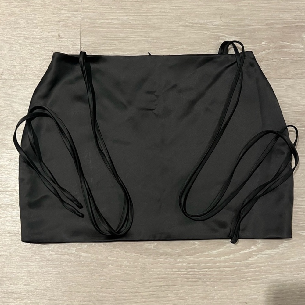 NEW HEIRESS Satin Tie Skirt